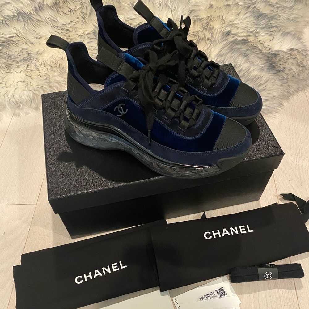 Chanel Suede Velvet Lowtop 2020-21 FM - Brand New